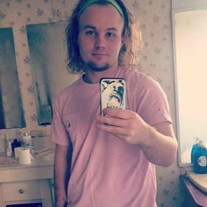 Meet your Posher, Cameron